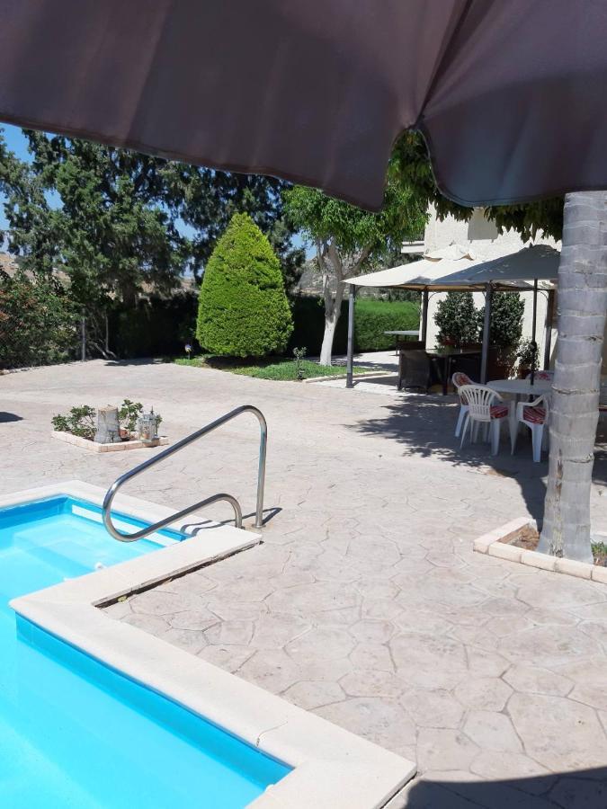 Zena Holiday Villa ピッソウリ エクステリア 写真