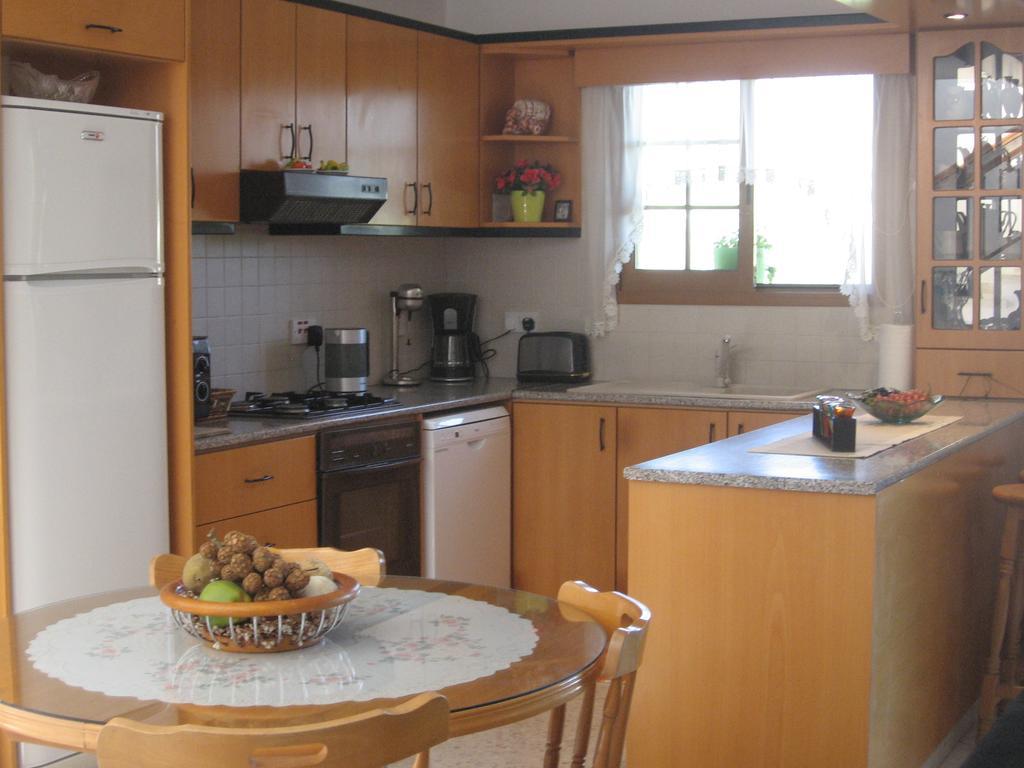 Zena Holiday Villa ピッソウリ 部屋 写真