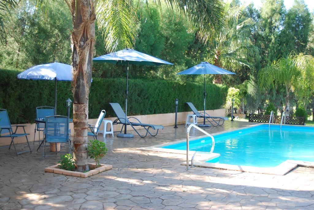 Zena Holiday Villa ピッソウリ 部屋 写真